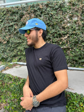 Load image into Gallery viewer, Qo-Qí Tshirt Black
